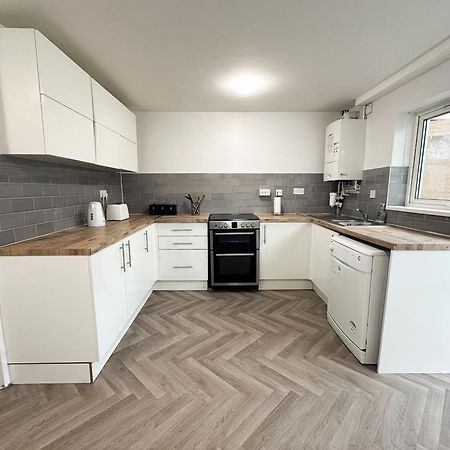 Nec-Airport-Hs2- 4Min Drive To Nec Villa Marston Green Exterior photo